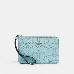 NEW Coach Corner Zip Wristlet in Signature Leather - Seafoam